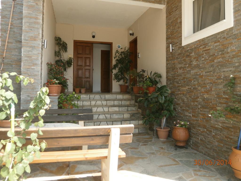 Ioannis Avrades Apartments อาเยียกาโบส ภายนอก รูปภาพ
