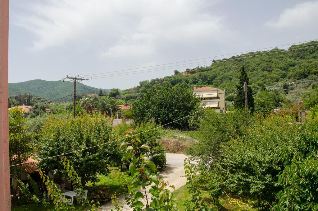 Ioannis Avrades Apartments อาเยียกาโบส ภายนอก รูปภาพ