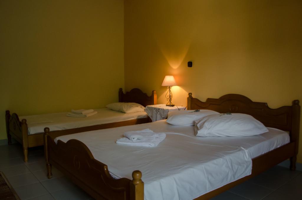 Ioannis Avrades Apartments อาเยียกาโบส ภายนอก รูปภาพ