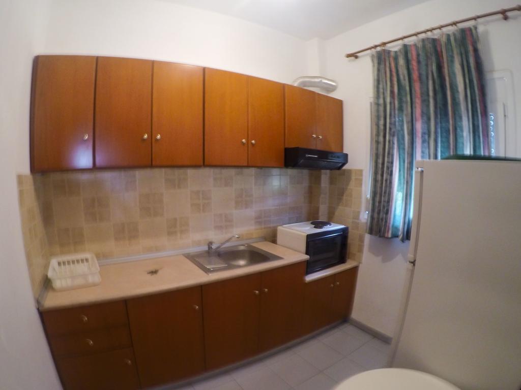 Ioannis Avrades Apartments อาเยียกาโบส ภายนอก รูปภาพ