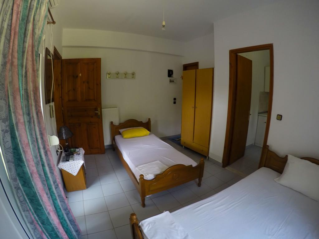 Ioannis Avrades Apartments อาเยียกาโบส ภายนอก รูปภาพ